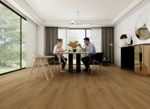 Some_parents_are_feeding_their_little_daughter_in__subject_1__